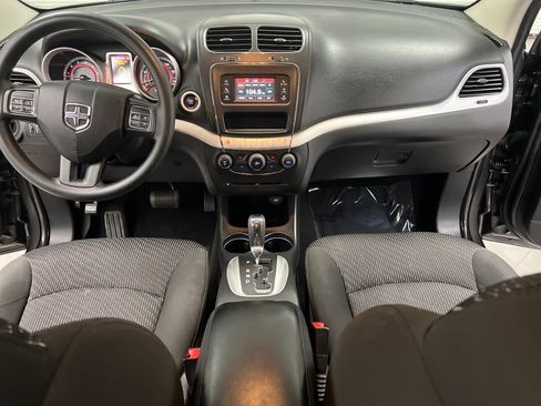 Used 2016 Dodge Journey SE image 35
