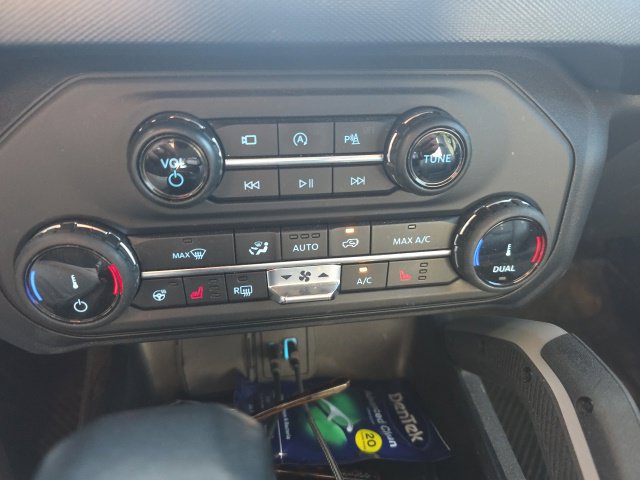Used 2022 Ford Bronco Outer Banks w/ Sasquatch Package AWD/4WD image 15