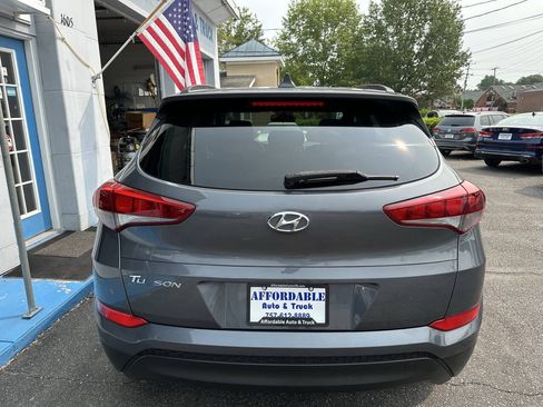 Used 2018 Hyundai Tucson SEL FWD image 10