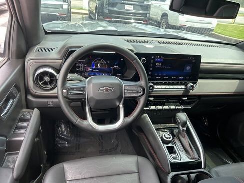 Used 2024 Chevrolet Colorado Z71 w/ Z71 Convenience Package 2 image 27
