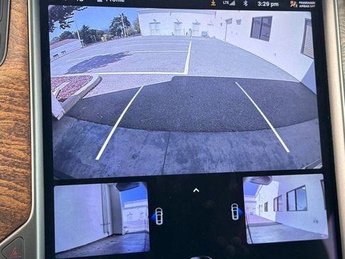 Used 2021 Tesla Model X Long Range AWD/4WD image 23