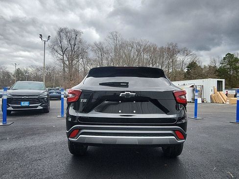 New 2026 Chevrolet Trax LT w/ Driver Confidence Package image 4