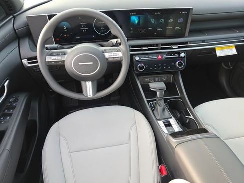 New 2026 Hyundai Santa Cruz SEL AWD/4WD image 3