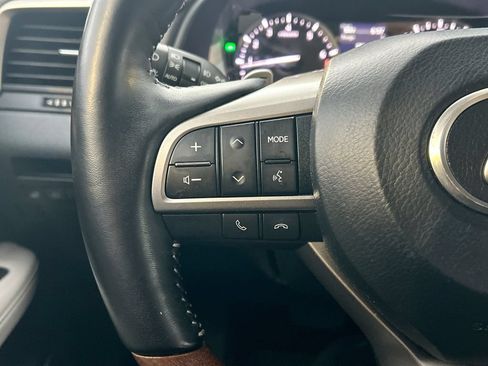 Certified 2022 Lexus RX 350L FWD w/ Premium Package image 24