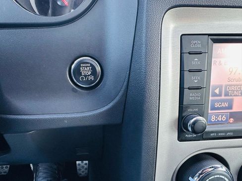 Used 2014 Dodge Challenger SRT8 image 25