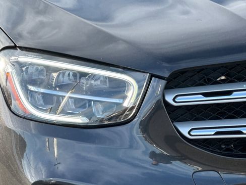 Used 2020 Mercedes-Benz GLC 300 4MATIC image 10