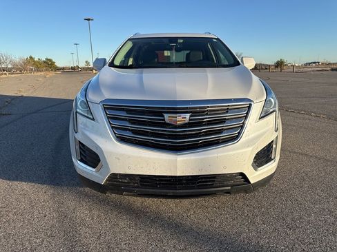 Used 2018 Cadillac XT5 Luxury w/ Driver Awareness Package image 2