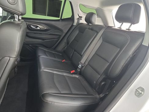 Used 2022 GMC Terrain SLT FWD image 30