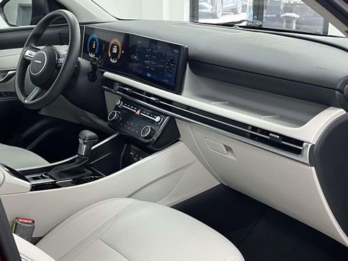 Certified 2025 Hyundai Tucson SEL image 25