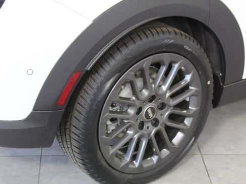 Used 2025 MINI Cooper S image 10