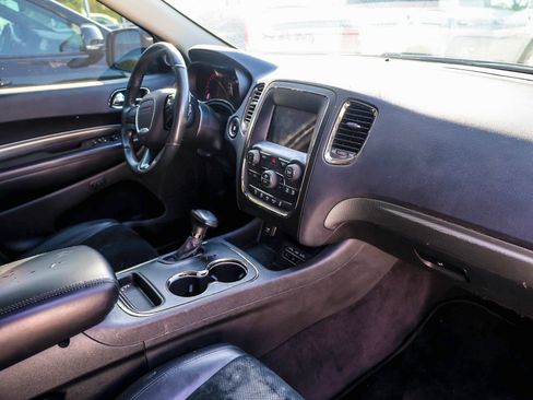 Used 2018 Dodge Durango GT AWD/4WD image 3