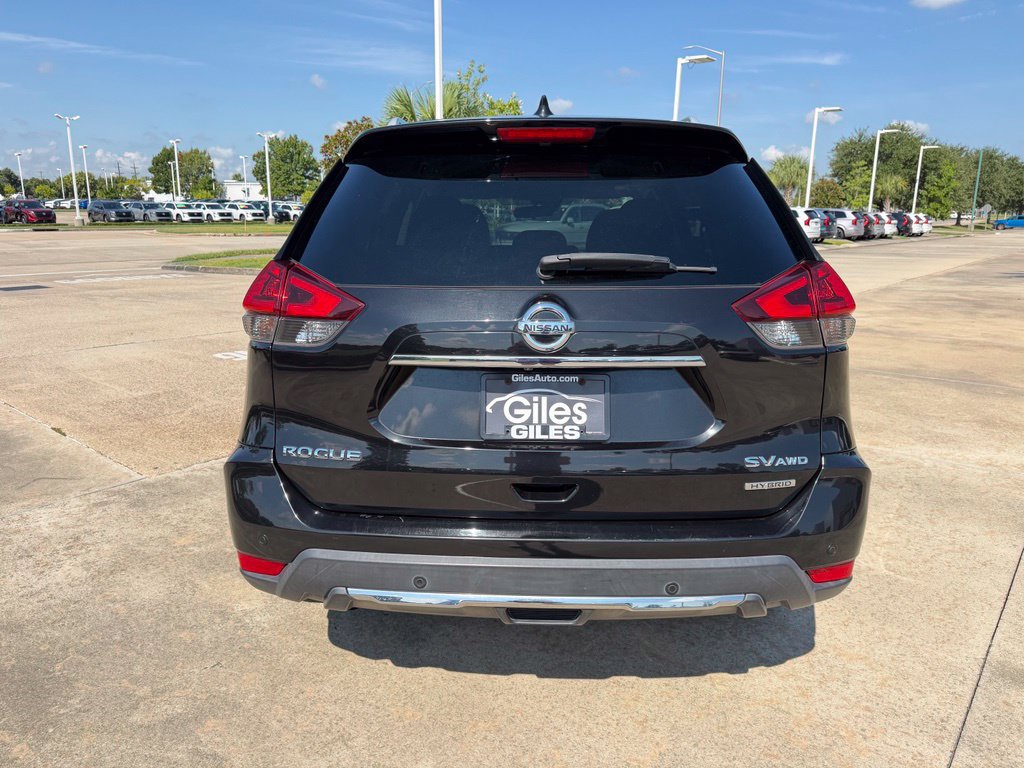 Used 2019 Nissan Rogue SV AWD/4WD image 4
