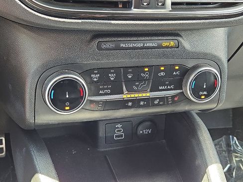 Used 2024 Ford Escape ST-Line AWD/4WD image 27