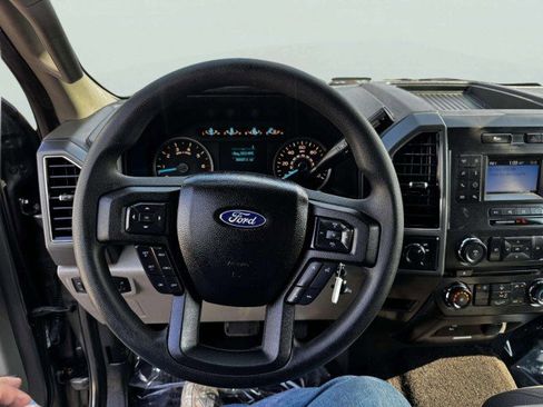 Used 2018 Ford F150 XLT image 26