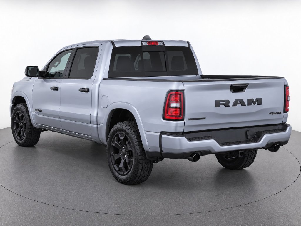 Used 2025 RAM 1500 Big Horn AWD/4WD image 3