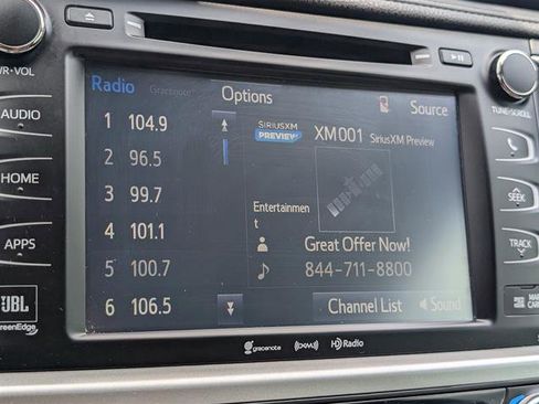 Used 2017 Toyota Highlander Limited image 24