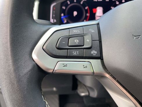 Certified 2023 Volkswagen Atlas Cross Sport SE w/ Panoramic Sunroof Package AWD/4WD image 12