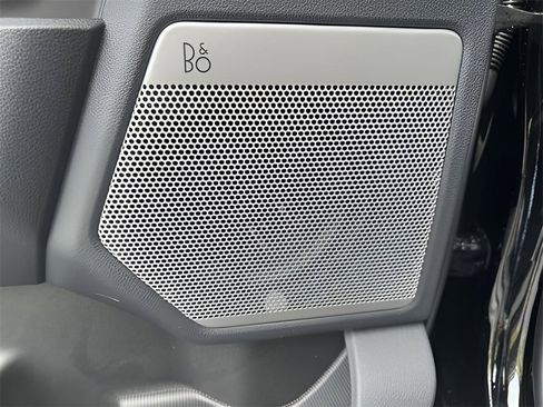 New 2026 Ford F250 Lariat w/ Black Appearance Package image 8