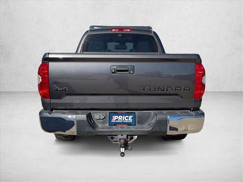 Used 2018 Toyota Tundra SR5 w/ SR5 Upgrade Package image 6