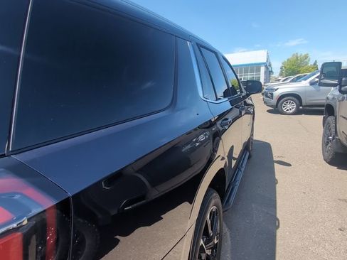 Used 2025 Chevrolet Tahoe LT image 7