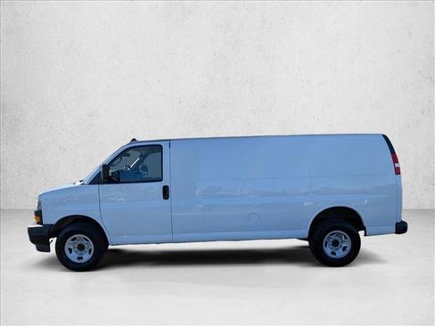 Used 2023 GMC Savana 2500 Extended w/ Driver Convenience Package image 9