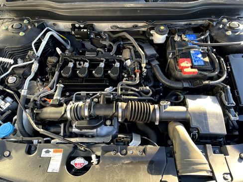 Used 2021 Honda Accord Sport Special Edition image 8