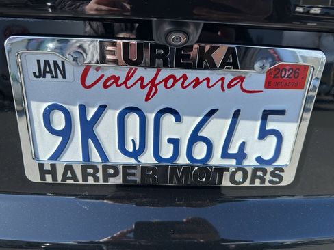 Used 2024 Chevrolet Tahoe Z71 w/ Luxury Package image 5