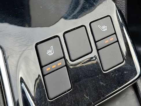 Used 2024 Kia Sportage EX image 28