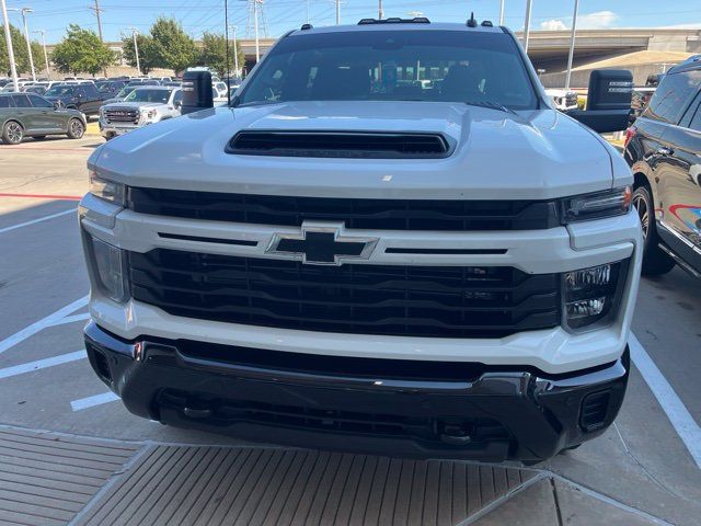 Used 2026 Chevrolet Silverado 2500 Custom w/ Custom Value Package AWD/4WD image 3