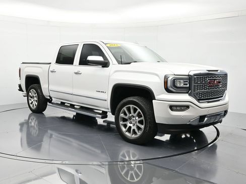 Used 2018 GMC Sierra 1500 Denali image 3