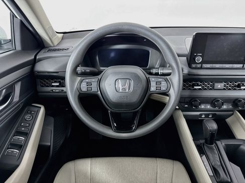 Certified 2024 Honda Accord EX image 22