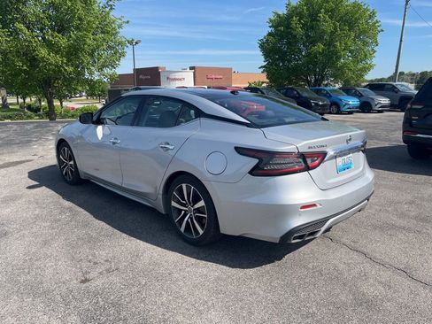Used 2020 Nissan Maxima 3.5 SL w/ Floor Mat Group FWD image 4