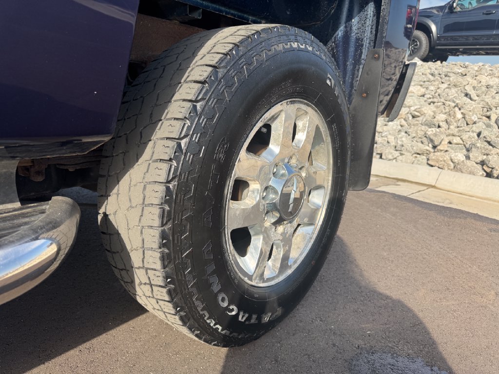 Used 2011 Chevrolet Silverado 3500 LT w/ Interior Plus Package AWD/4WD image 15