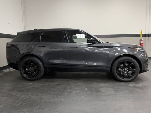 Used 2021 Land Rover Range Rover Velar R-Dynamic S image 4