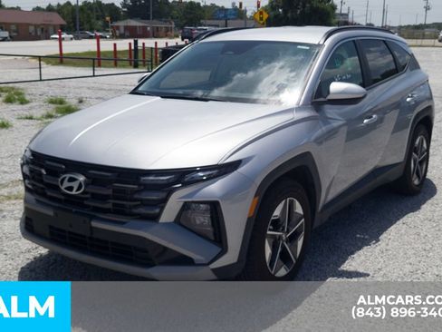 Used 2025 Hyundai Tucson SEL FWD image 22