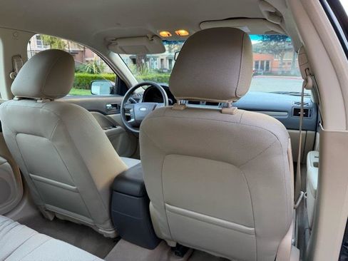 Used 2010 Ford Fusion SE FWD image 67
