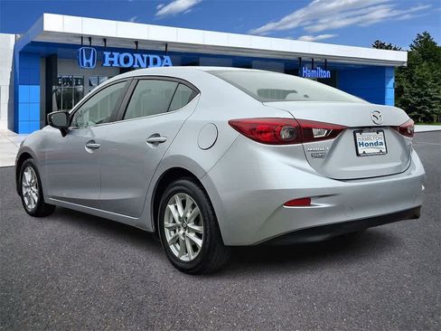 Used 2017 MAZDA MAZDA3 Sport w/ Preferred Equipment Package image 22