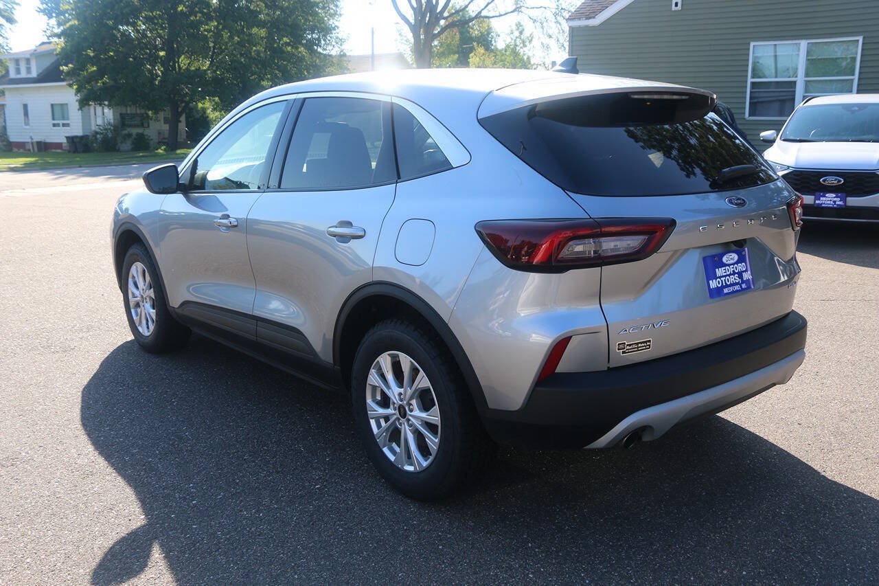Certified 2024 Ford Escape Active AWD/4WD image 5