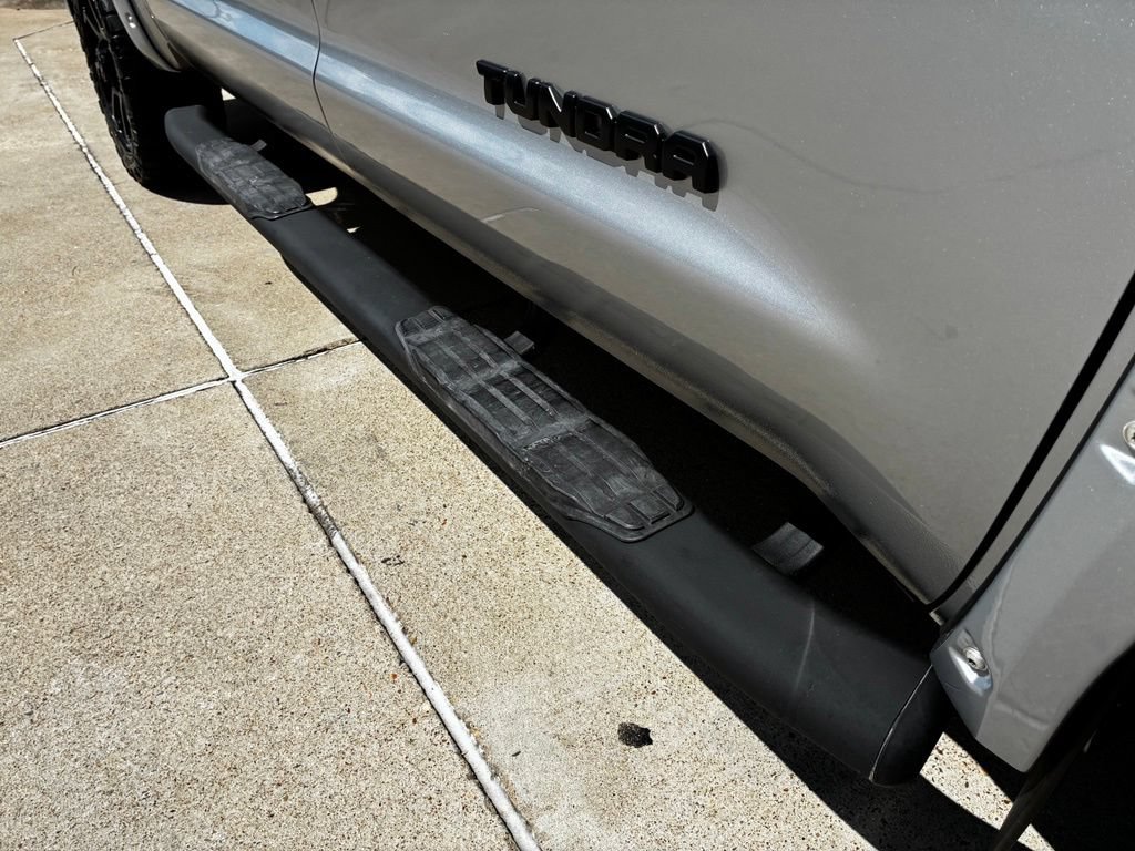 Used 2020 Toyota Tundra SR5 w/ SR5 Upgrade Package AWD/4WD image 6