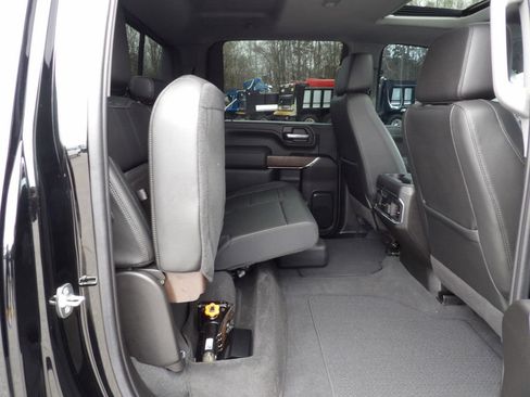 Used 2023 GMC Sierra 3500 Denali w/ Denali Ultimate Package image 44