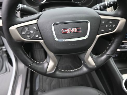 Used 2022 GMC Terrain Denali w/ LPO, Floor Liner Package image 17