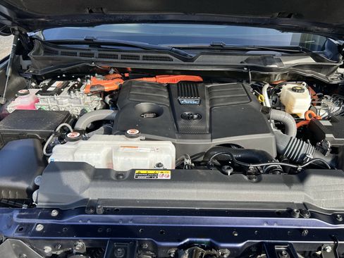 Used 2024 Toyota Sequoia Limited image 30