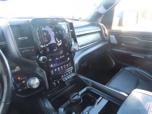 Used 2019 RAM 1500 Limited AWD/4WD image 39