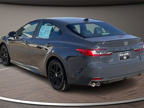 Used 2025 Toyota Camry XSE image 11