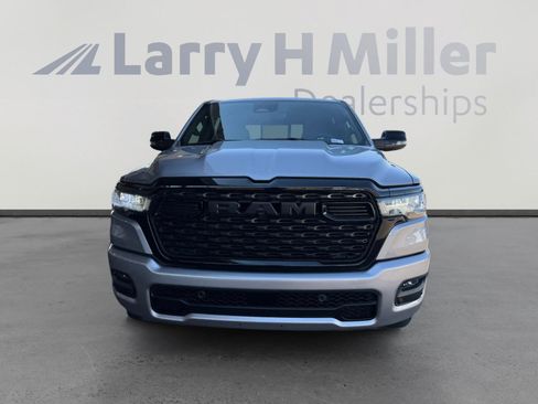 Used 2025 RAM 1500 Big Horn RWD image 8