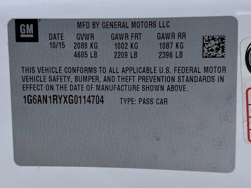 Used 2016 Cadillac ATS V w/ Luxury Package RWD image 36