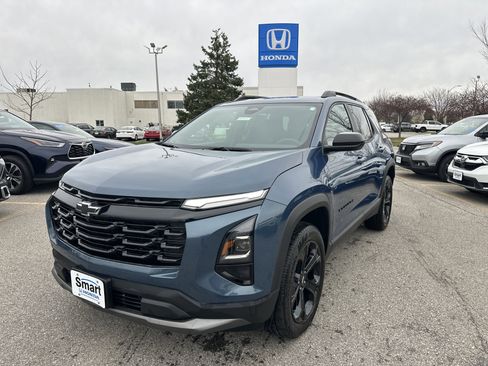 Used 2025 Chevrolet Equinox LT w/ Midnight Edition AWD/4WD image 1