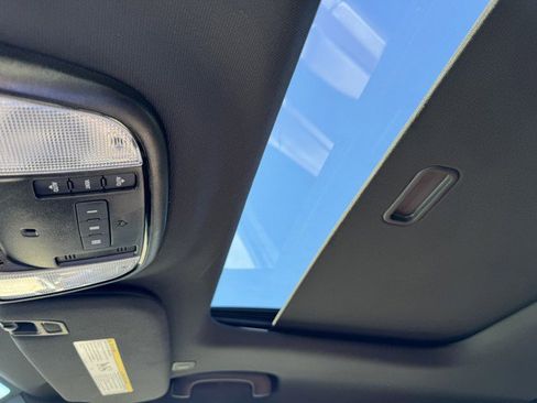 Used 2024 Dodge Durango GT image 21