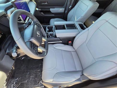 New 2026 Toyota Tundra Limited AWD/4WD image 4