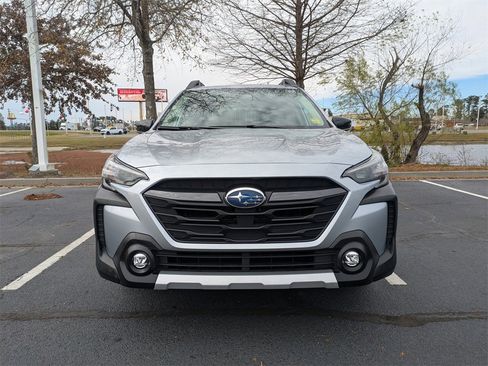 Certified 2025 Subaru Outback Limited w/ Popular Package #2 image 10